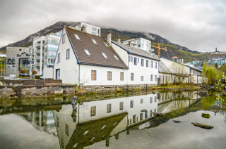 Cementstoperiet, the bath house