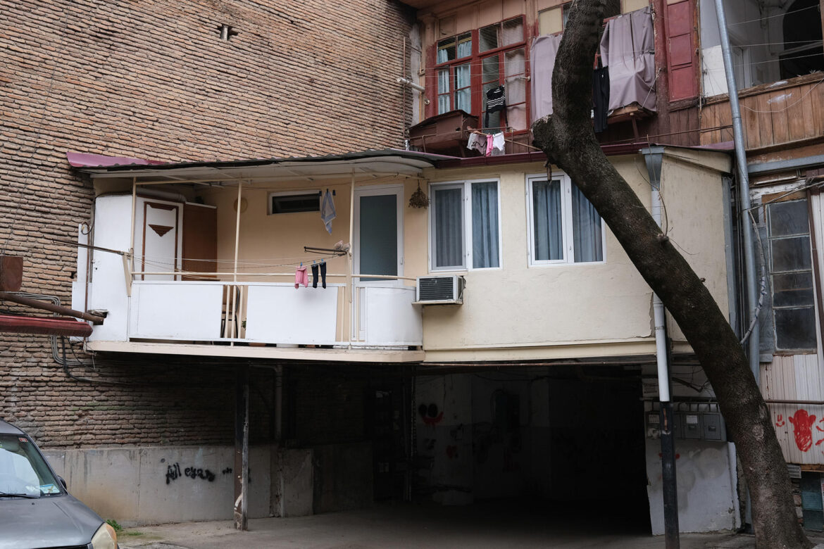 Apartment extension in Sololaki